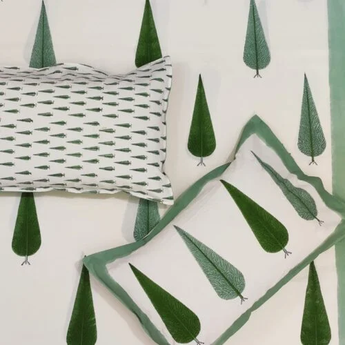 Tokai Home Dracaena Hand block printed cotton Super Duper King Size Bedsheet ( with pillow)